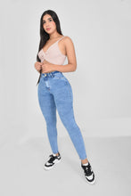 Cargar imagen en el visor de la galería, JEANS MUJER SKINNY TIRO ALTO  1437
